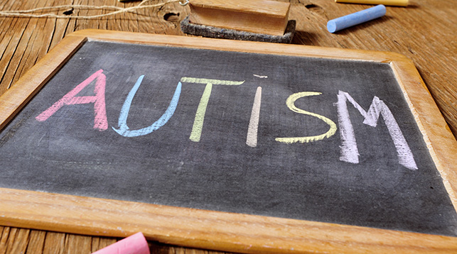 Esiste una linea sempre più sottile tra diagnosi di autismo e tratti autistici